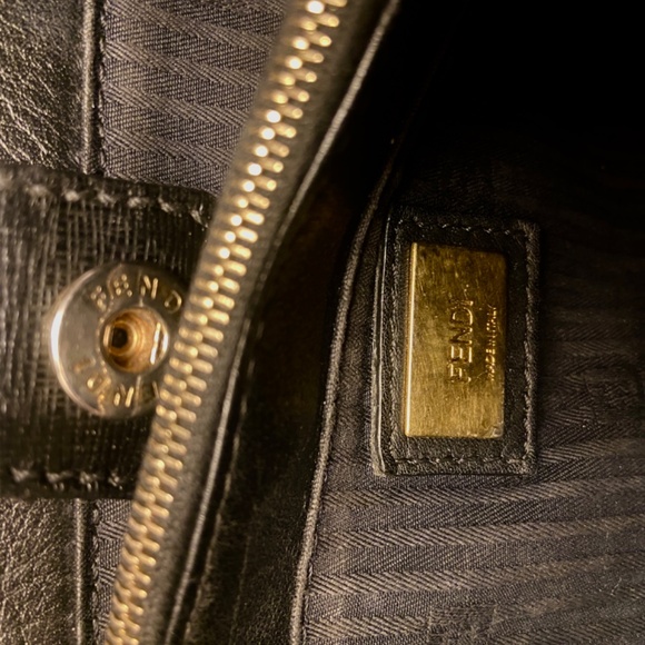 Fendi Vitello Elite Regular 2Jours Tote Black - Picture 13 of 13